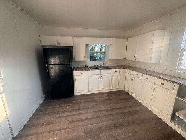 Photo - 1115 Myrtle St SW