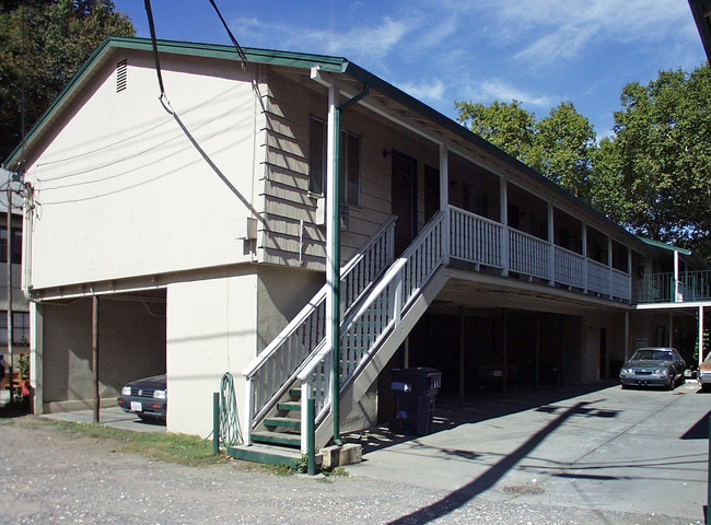 D Street Apartments - D Street Apartments