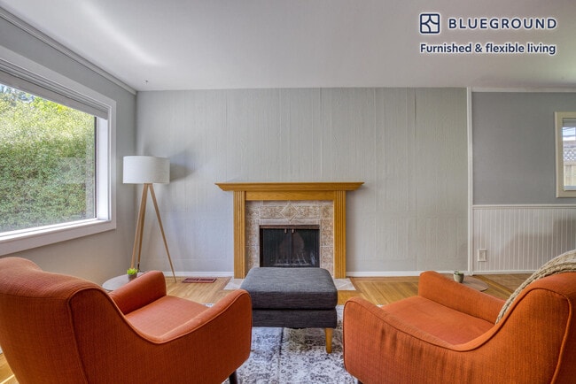 2347 Sunny Vista Dr