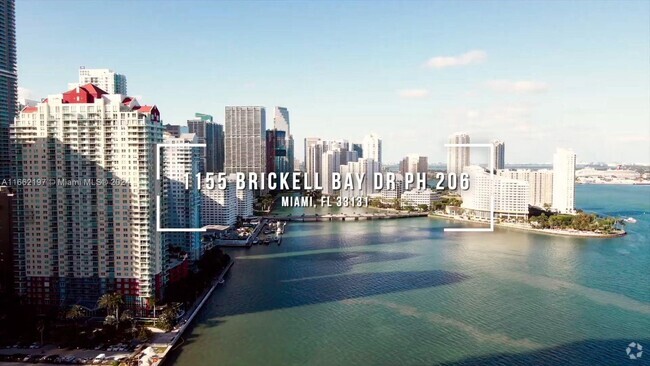 Building Photo - 1155 Brickell Bay Dr Unit PH206 Rental