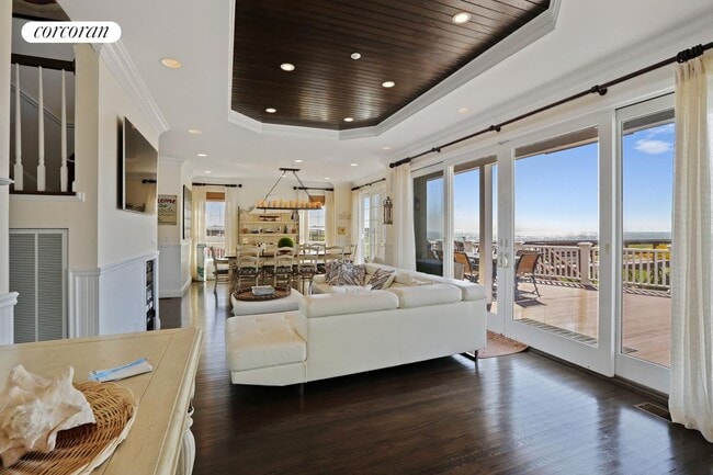 Photo - 949B Dune Rd