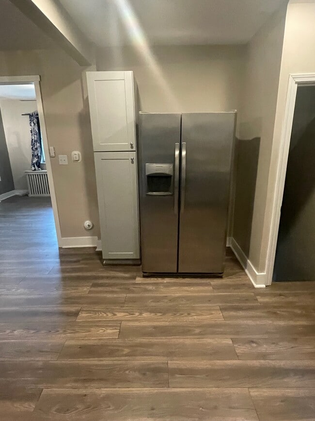 Photo - 8380 Vidette St