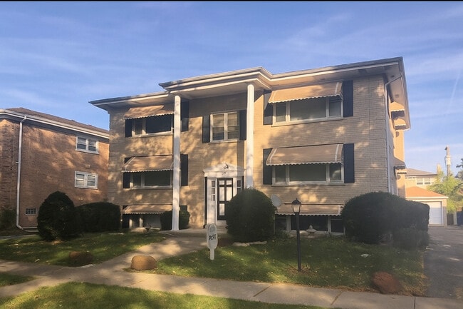 Building Photo - 4603 Grove Ave Unit 1