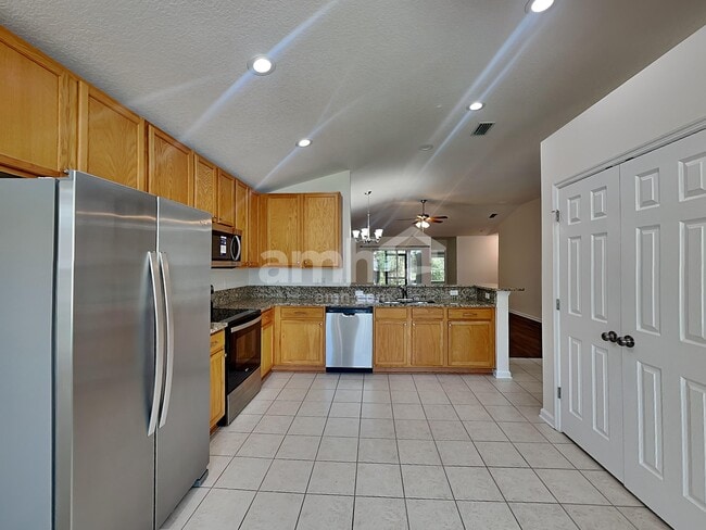 Photo - 1020 Beckingham Dr