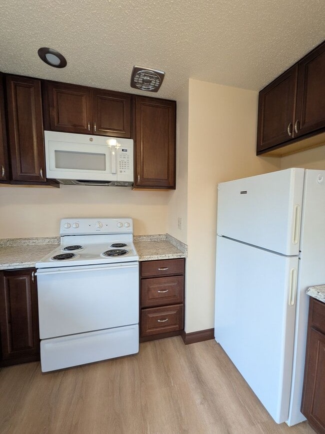 Photo - 13145 SW Jenkins Rd Unit 13475 B