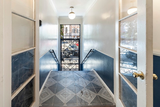 Photo - THE NORM @ 750 Normandie Ave