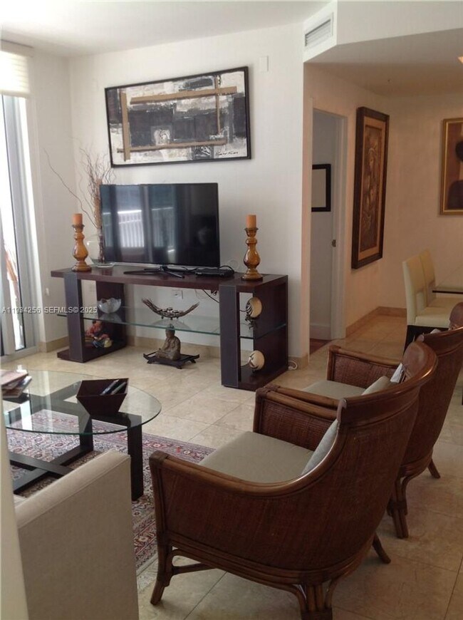 Photo - 801 Brickell Key Blvd