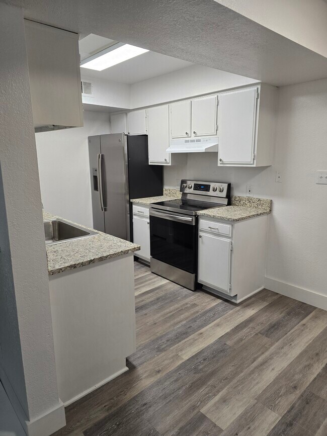 Photo - 6382 S 80th East Ave Unidad 31J Rental