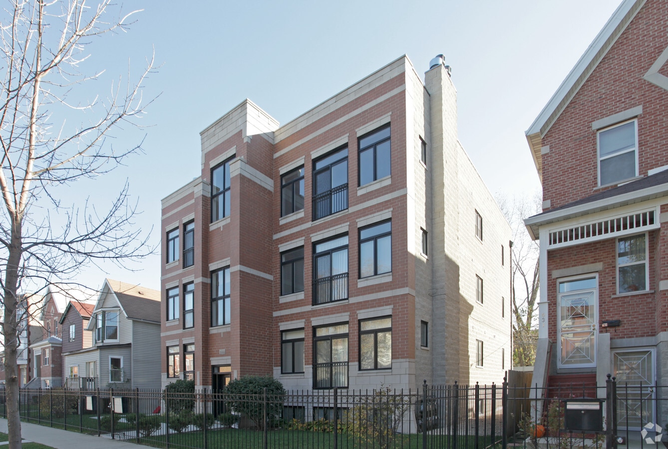 Photo - 633 E Bowen Ave