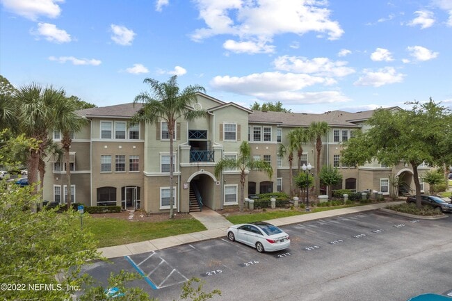 Building Photo - 3591 Kernan Blvd S Unit 621