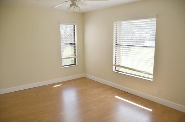 Photo - 3355 Jaywood Ter Unit 3355 Jaywood Terrace 2140