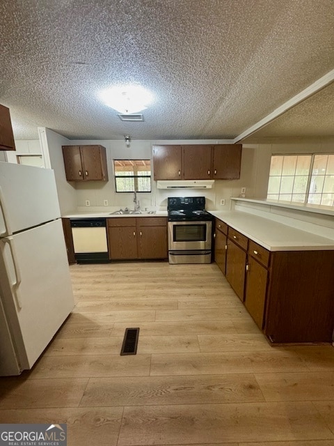Photo - 1769 Duncan Rd