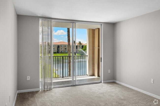 1BR, 1BA - 751SF - Second Floor View
