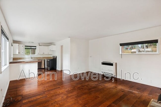 Photo - 6420 Starkes Grade Rd