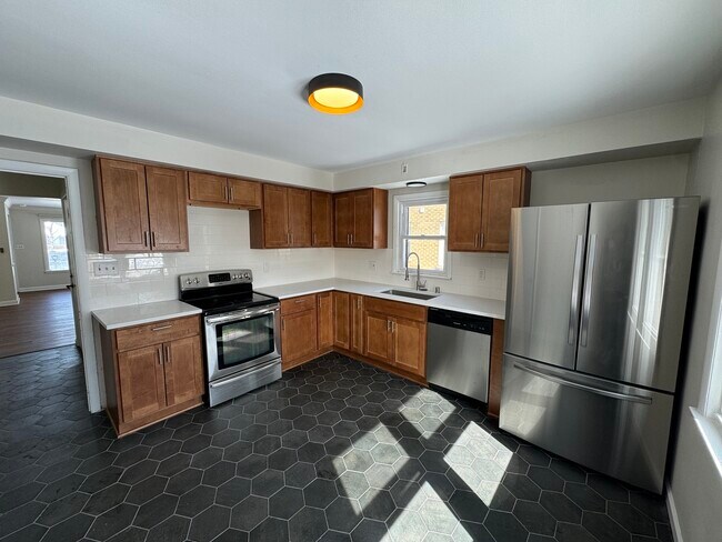 Photo - 8625 W Burleigh St