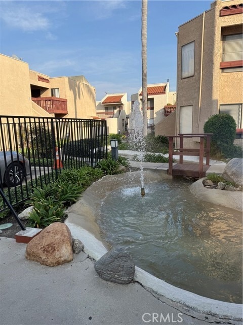 Building Photo - 13100 Garden Grove Fwy Unit 28