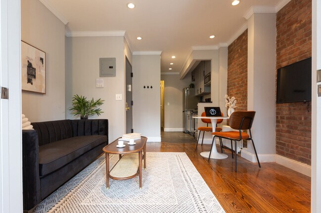 689 10th Ave Unit SI ID1407017P