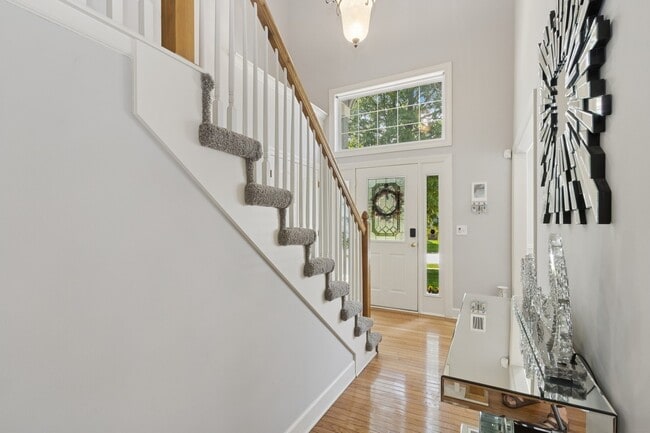 Photo - 5337 Meadowlark Dr