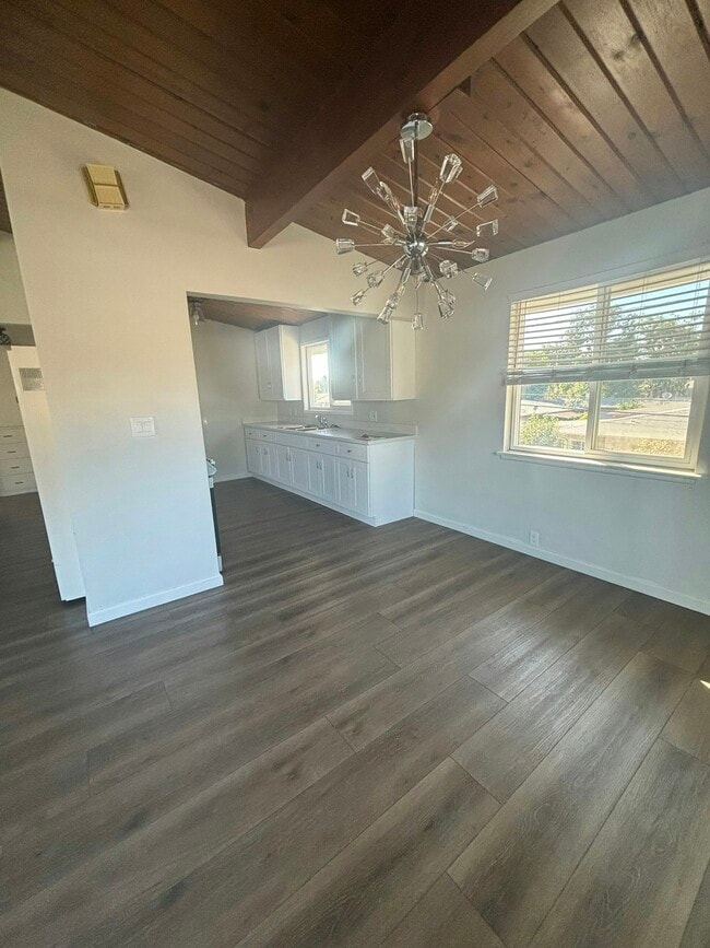 Photo - 622 Pine Ave Unit 626