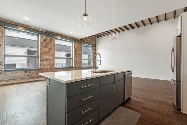 Photo - 1801 2nd Ave N