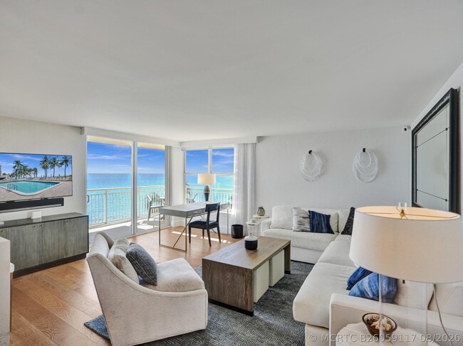 Photo - 1051 Hillsboro Mile Unit 510e