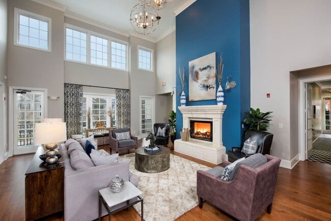 The Pointe at Suwanee Station