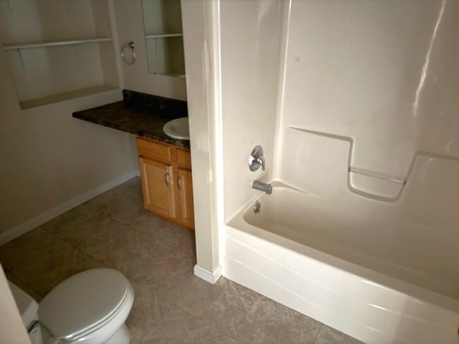 Photo - 603 N Juniata St Unit 1