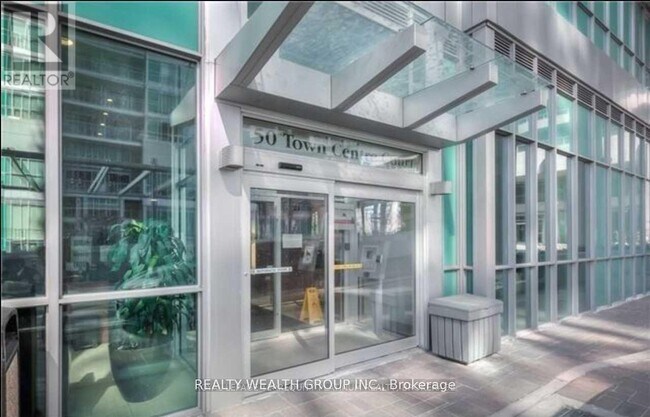 Photo - 50 Town Centre Court Unité 705