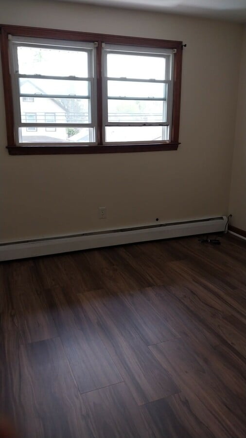 Photo - 227 Clifton St