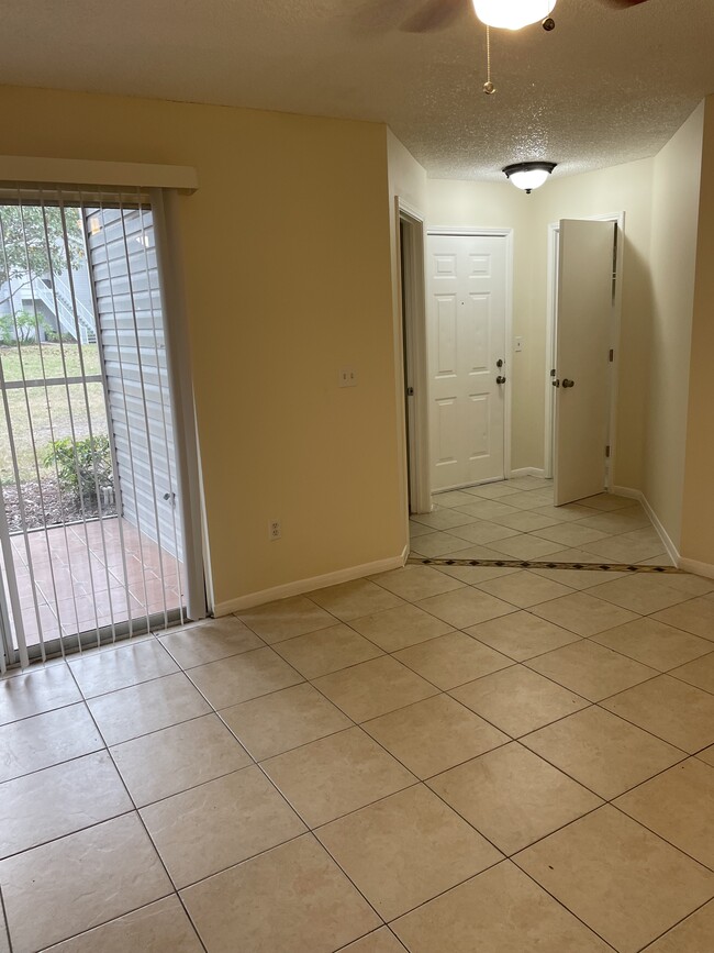 Entrance - 712 Secret Harbor Ln Unit 106