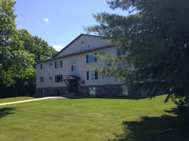 Photo - Edgewood Apartments