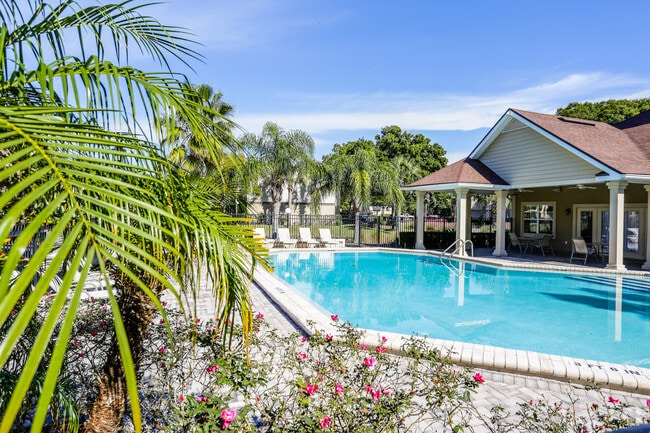 Casa Bella Apartment Homes