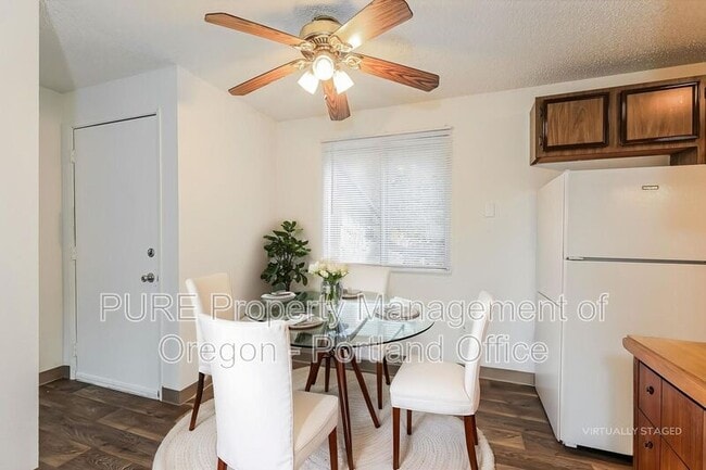 Photo - 14144 NE Sandy Blvd Unit O-07