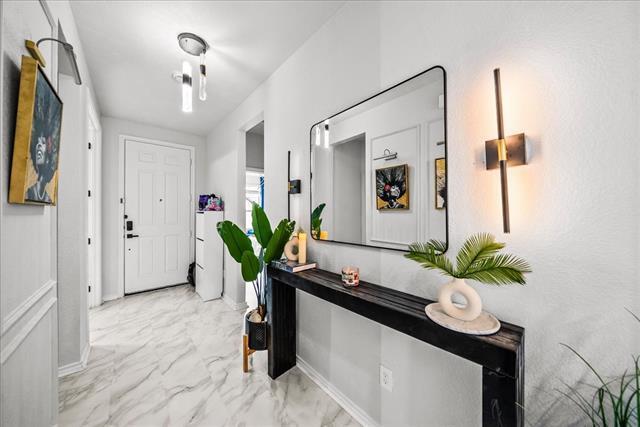 Photo - 1908 Twisted Tree Ln