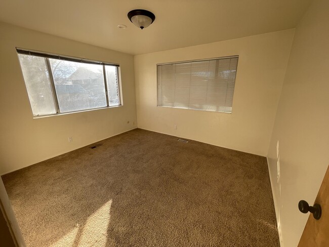 1415 280 E Unit 1415