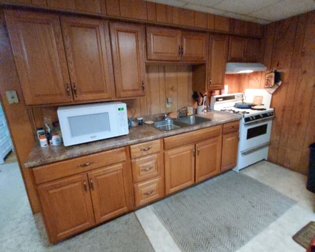Photo - Bashiba Ba Unit 438 Jacobs Lane #3