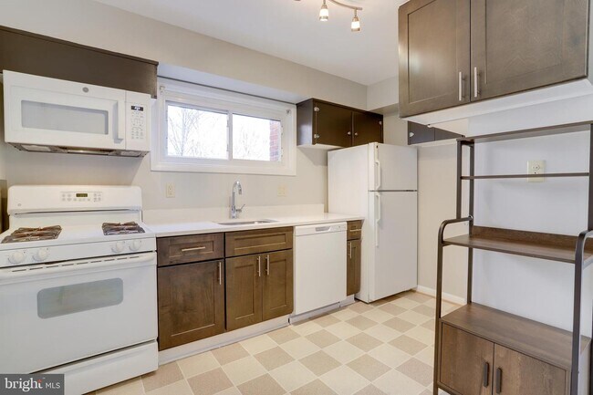 Photo - 1306 N Barton St