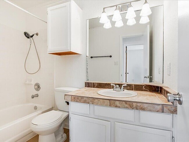 Photo - 21304 Byerly Turk Dr