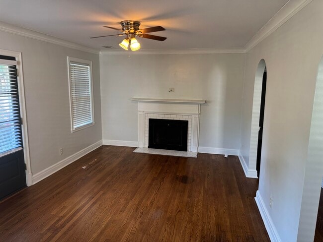 Photo - 193 Alexander St