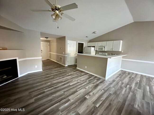 Photo - 2217 Locksley Woods Dr Unit F