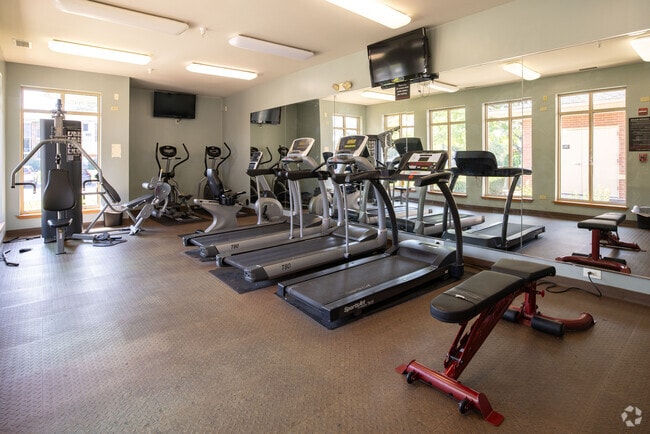 Gimnasio - Park Butterfield Apartments