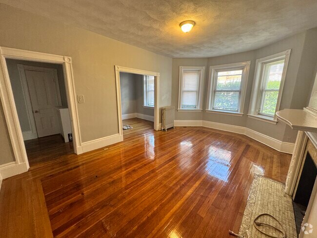Building Photo - 11 Park St Unit 2 Rental