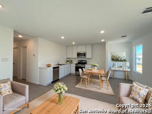 Photo - 6731 Chert Chase