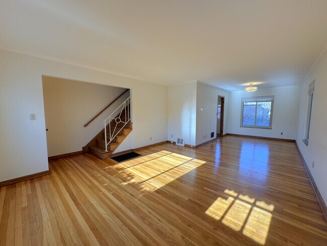 Photo - 2030 Harwitch Rd