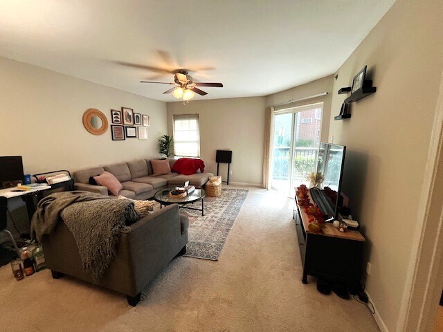 Photo - 3307 Wyndham Cir Unit 1168