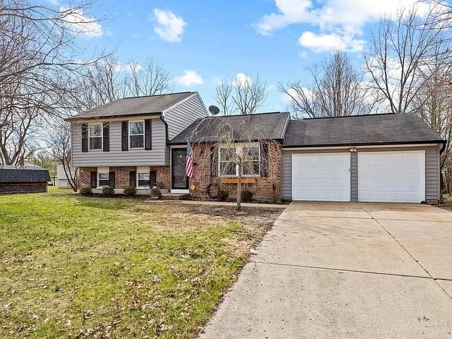 Photo - 1353 Firethorne Dr