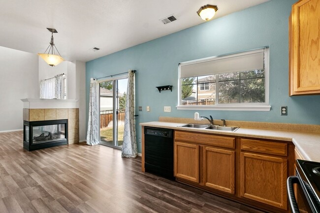 Photo - 4028 Kestrel Ct