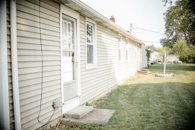 Photo - 1080 Kelly Dr