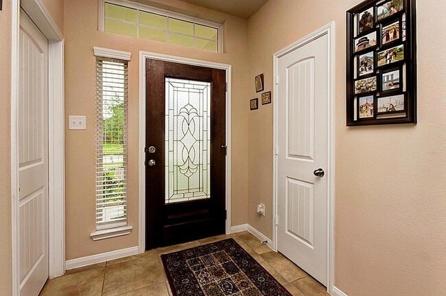 Photo - 1251 S Maple Dr