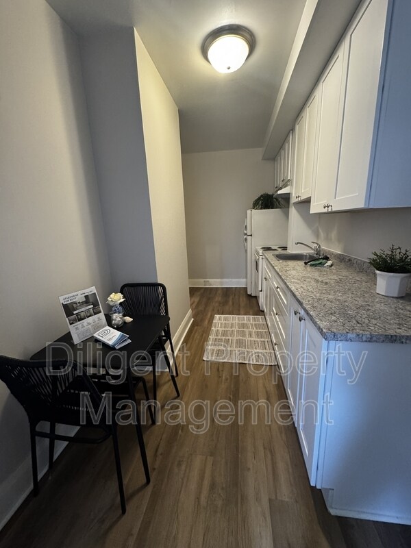 Photo - 451 Water St